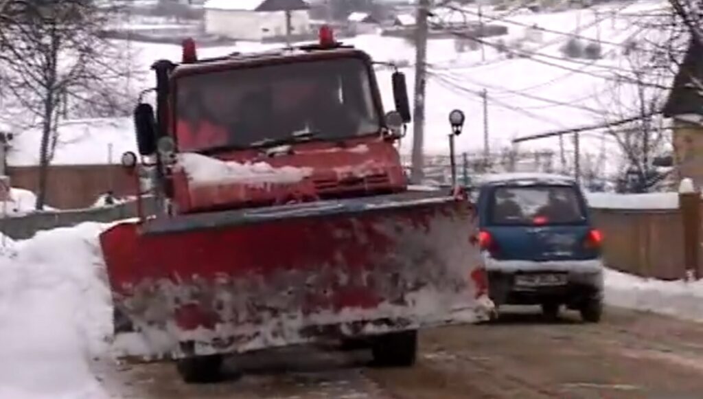 Pe ce drumuri județene din zona Brad vor acționa drumarii?