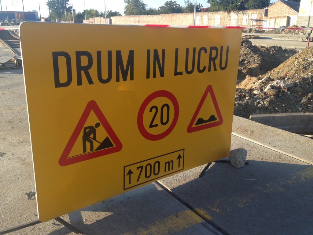 Din 1 martie, timp de cinci luni, restricţii de circulaţie pe DN 76, între Şoimuş şi Bejan!