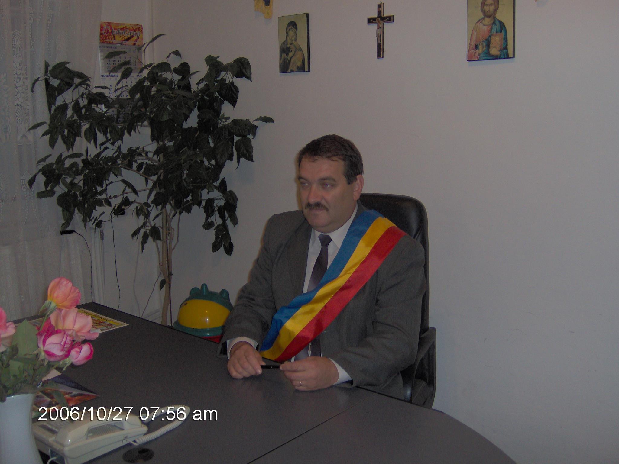 Romulus Raica, primarul din Galda de Jos, a dat lovitura: 17 milioane lei pentru introducerea apei și canalizării în Galda de Sus și Cetea!
