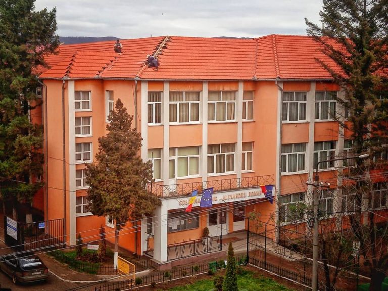 Primarul din Aleșd, Ioan Todoca: Modernizarea Colegiului Tehnic din Aleșd este în derulare