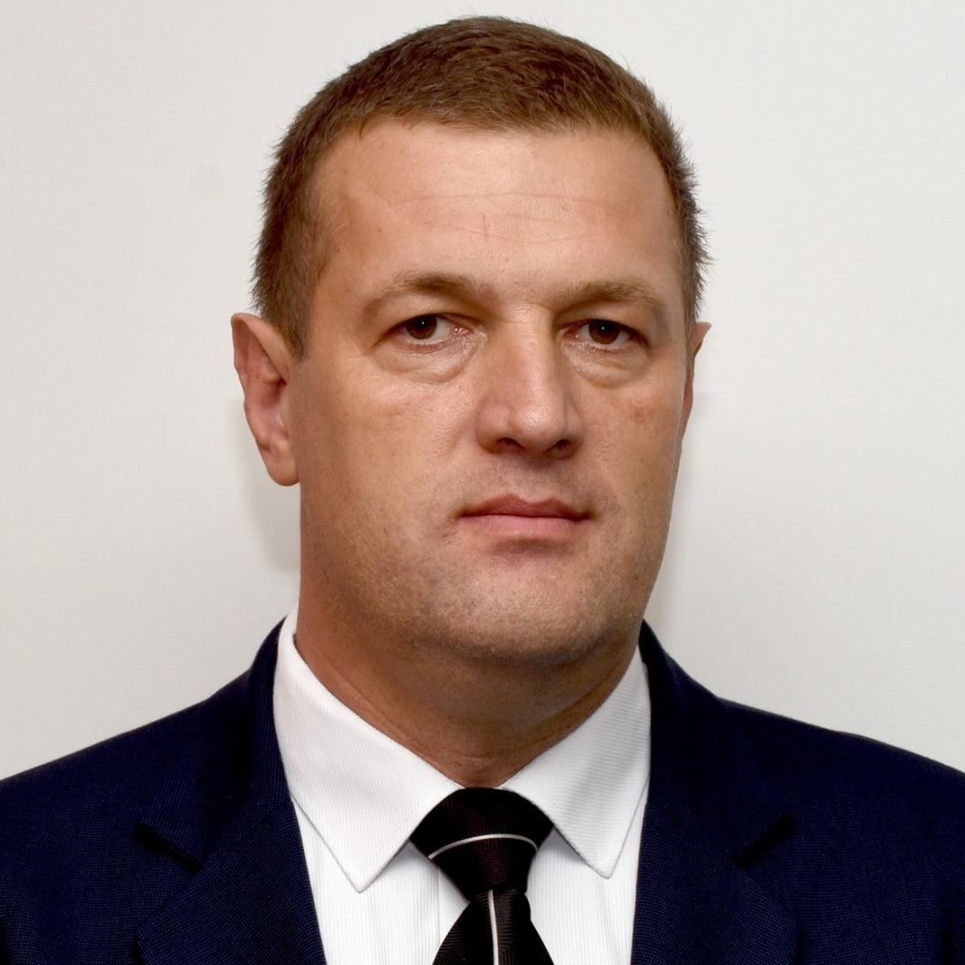 Sorin Briscan, candidatul Alianței USR PLUS la primăria Beiuș: A devenit prioritară continuarea investițiilor la Spitalul Municipal Beiuș, stopate la începutul anului!