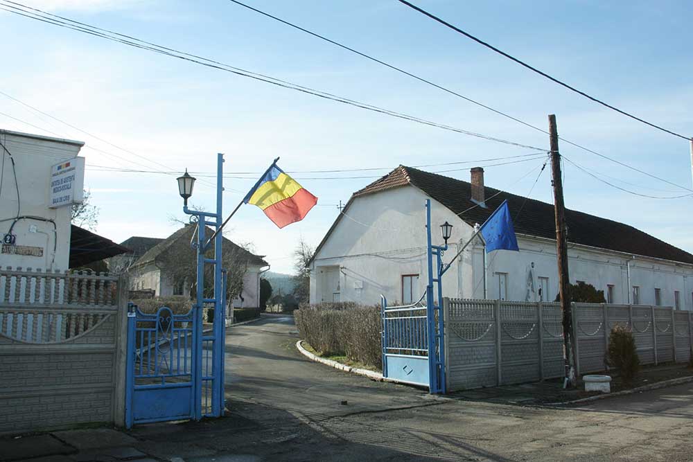 Unitatea de Asistenţă Medico-Socială din Baia de Criş a scos la concurs două locuri de muncă