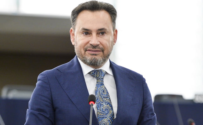 Provocare lansată de Gheorghe Falcă pentru premierul Ciolacu: în 2024 să pornească un mare proiect de investiții la Arad!
