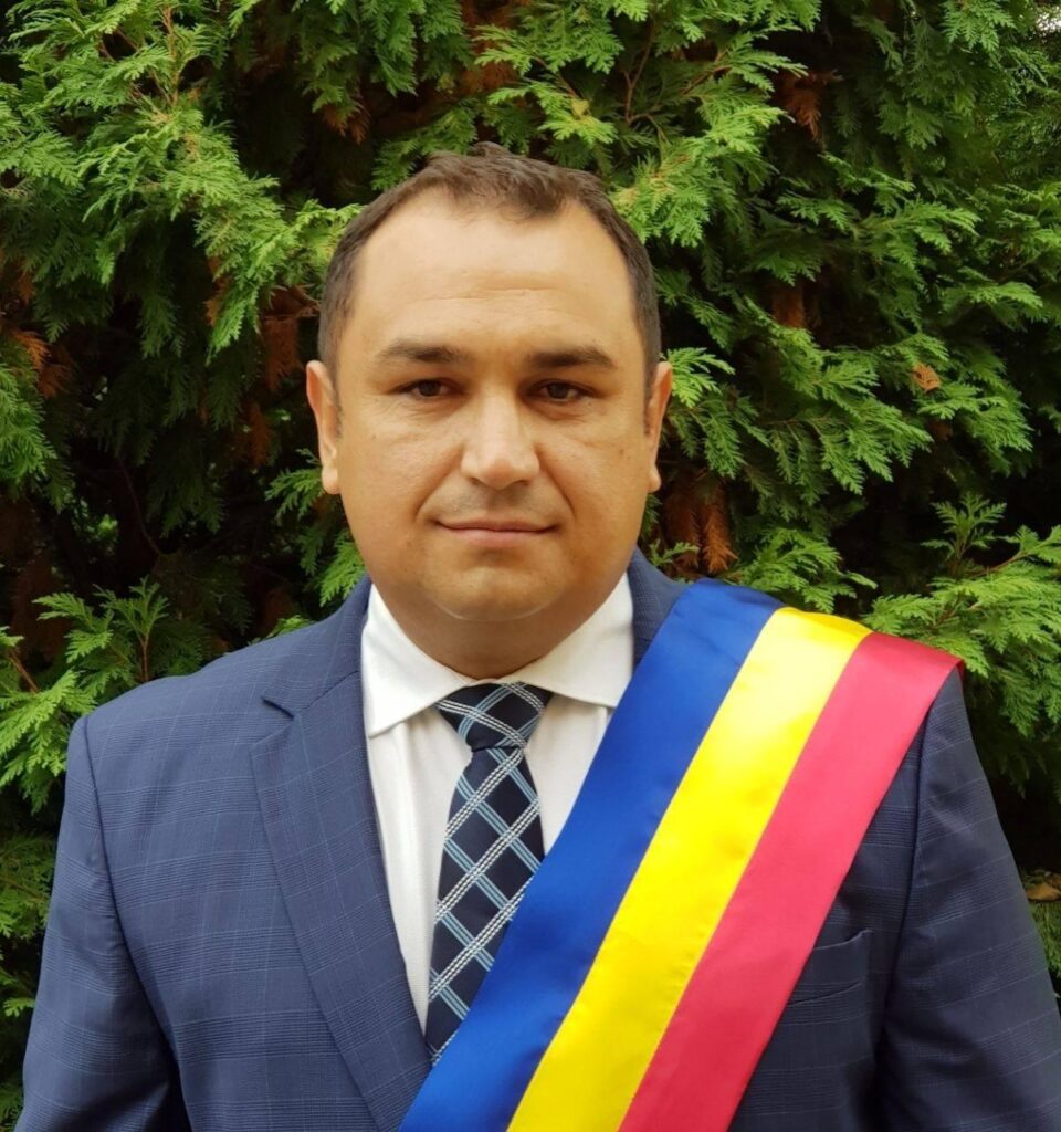 Mesajul lui Gelu Topan:  Dacă rămânem responsabili vom putea să ne trimitem din nou copiii la școală