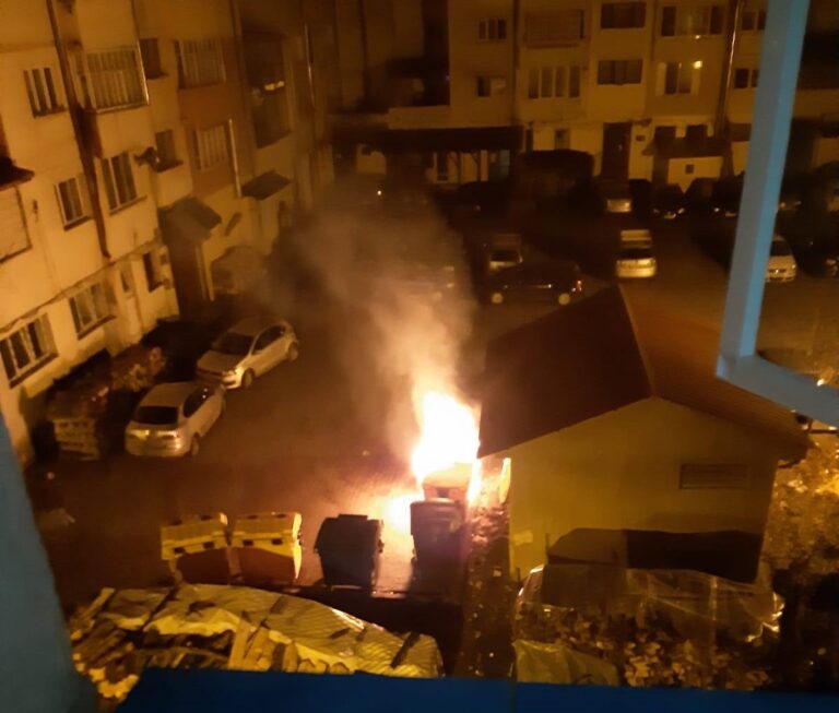 Un cetățean inconștient din Abrud a aruncat jar peste gunoi! Ce a declarat primarul Albu după și despre incident?
