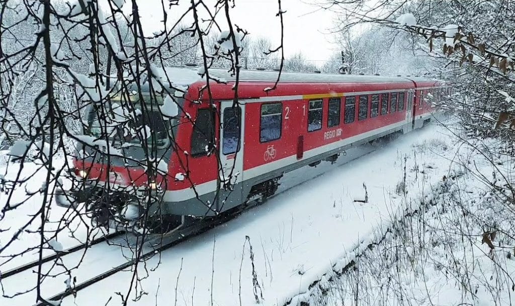 Trei trenuri s-au defectat pe ruta Cluj – Oradea: Circulația a fost reluată dar vor fi ÎNTÂRZIERI pe rută!