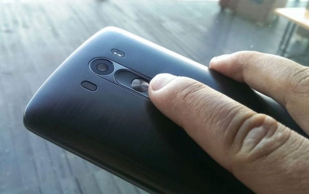 Un bărbat, de 51 de ani, din Horea, ar fi furat un telefon: Polițiștii din Horea îl cercetează pe hoț!