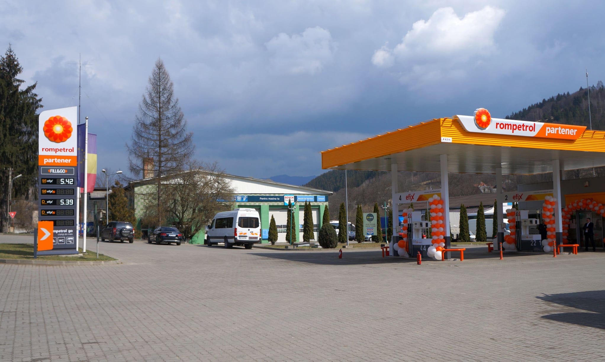 Kazahii au ajuns și în Țara Moților: Arieșul Câmpeni a devenit partener Rompetrol