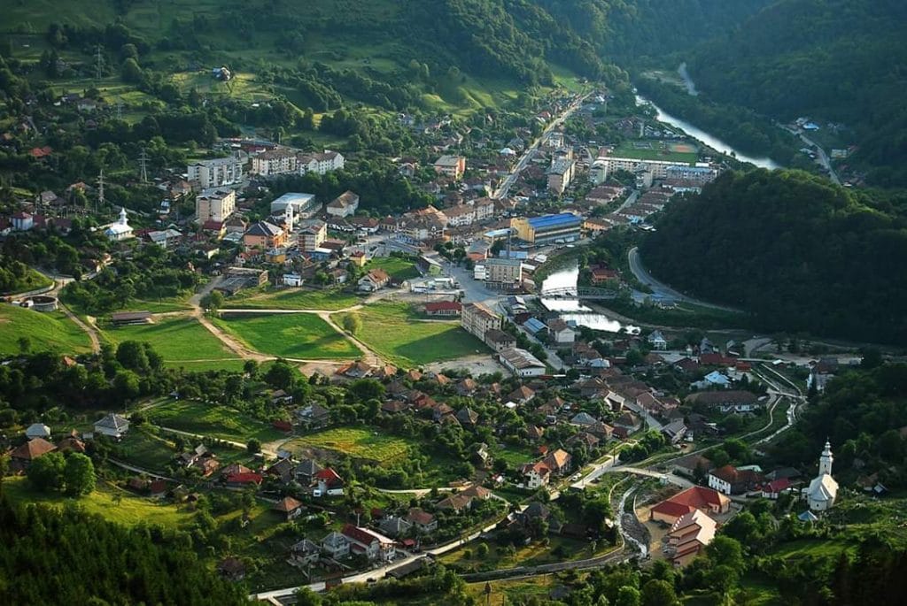 Primăria din Baia de Arieș va moderniza 12 străzi