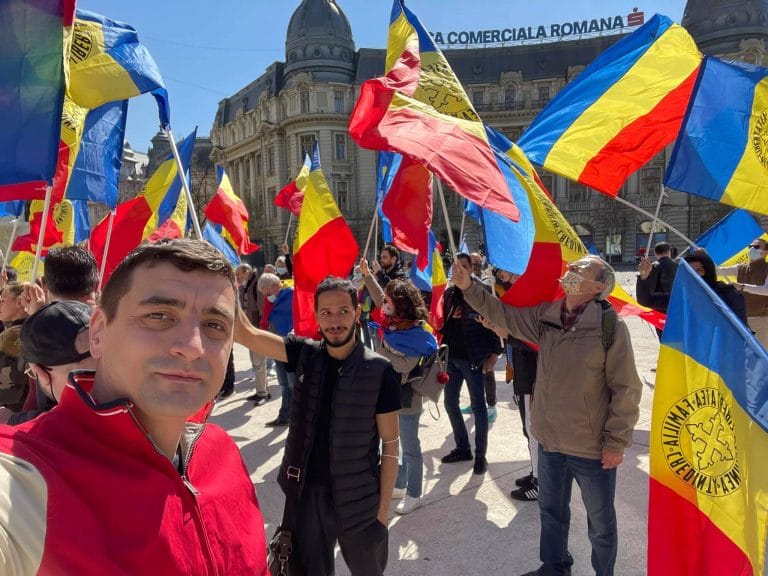 George Simion: Rata de infectare este crescută sau scăzută în funcţie de interesele celor de la guvernare