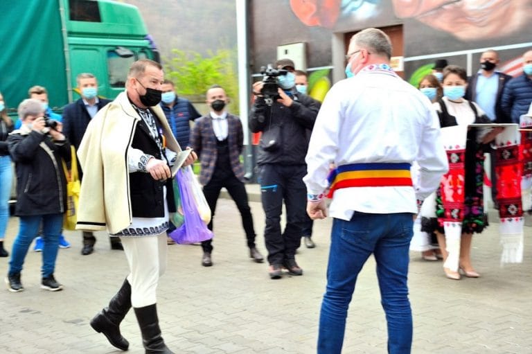 Matieș, despre ministrul agriculturii: Nu a cumpărat nici măcar o legătură de ridichi de la producătorii din Zlatna