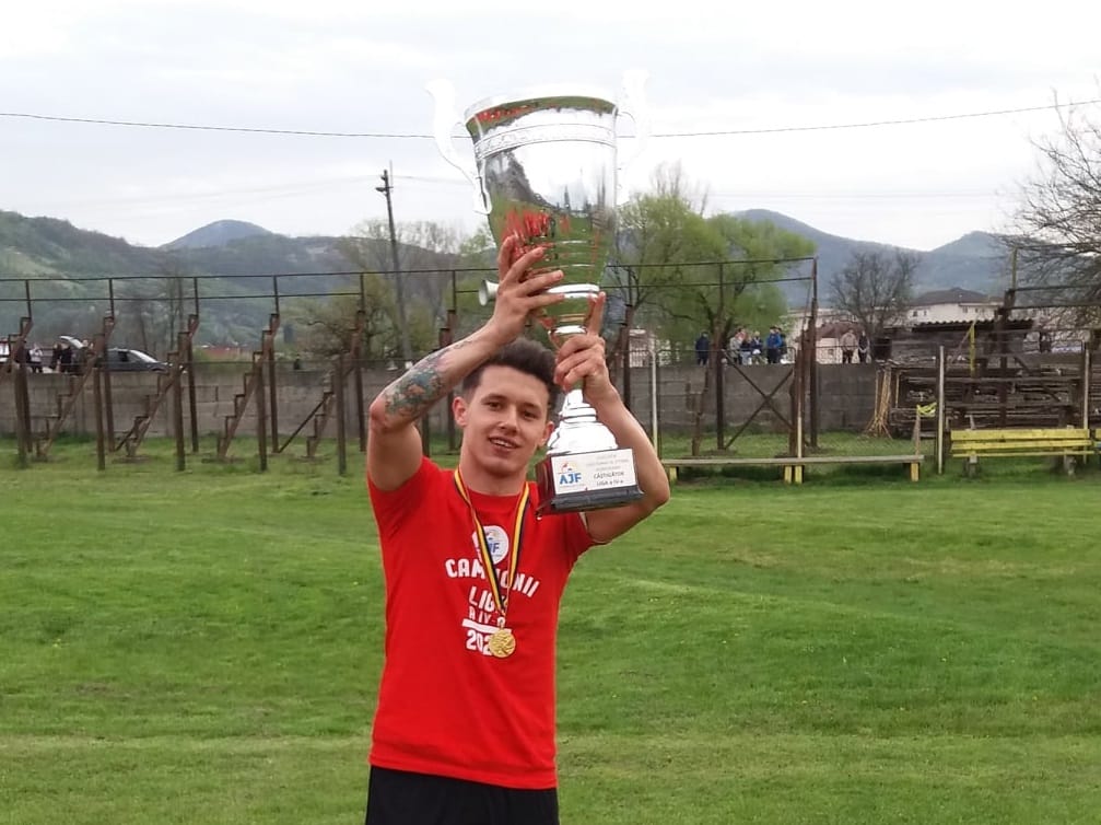 Darius Leucian (Aurul Brad): Dacă vom promova, voi rămâne să joc pentru orașul meu în Liga 3