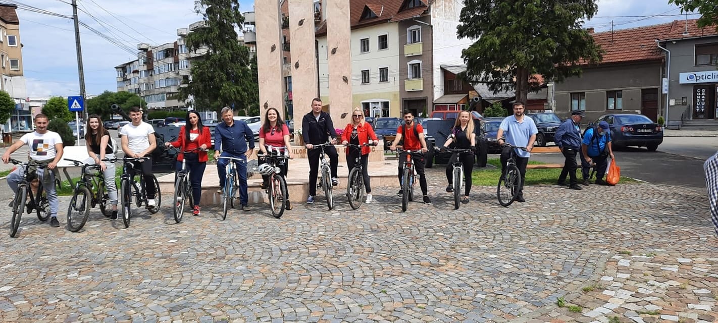 TSD Brad a marcat vinerea verde și Ziua Internațională a Mediului printr-o plimbare pe BICICLETE