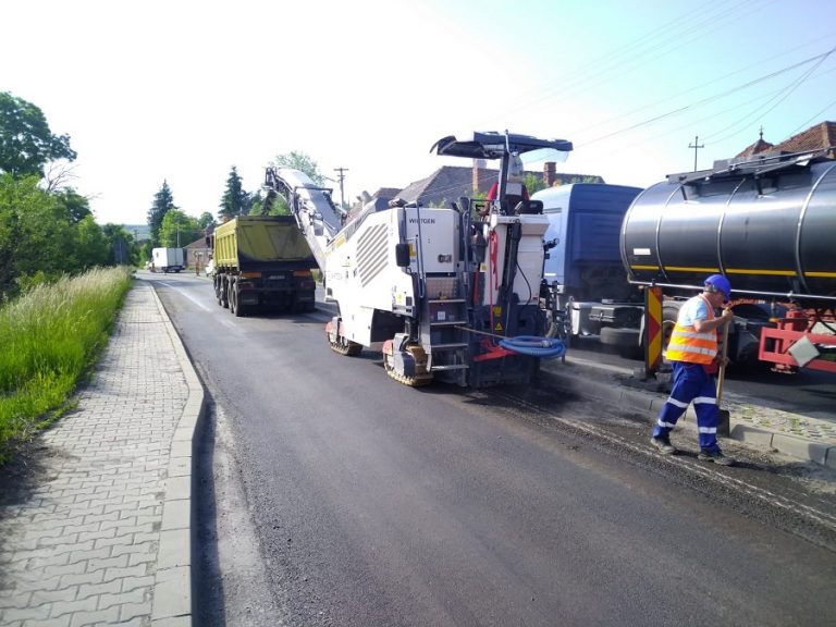 DRDP Cluj se laudă cu REasfaltarea DN1 E60 în Păniceni! Ce le transmite un clujean: Își bat joc de noi! Nesimțiții!”