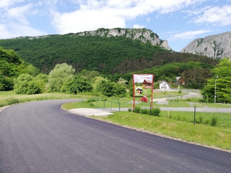 Consiliul Județean Cluj a finalizat asfaltarea drumului județean 103I (DJ 103G) Platou – Cheile Turzii