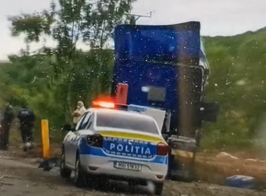 (VIDEO) Accident, pe DN76, în Hidișelu de Jos
