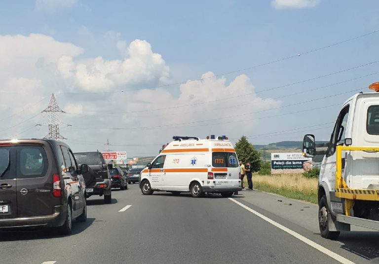 Trafic INFERNAL pe DN1 E60: Tamponare în lanț între sens giratoriu Luna și Gilău!