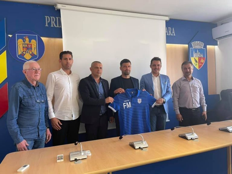 Brădeanul Florin Maxim este noul antrenor  al CS HUNEDOARA, viitorul FC CORVINUL! Președinte va fi Ioan Andone!