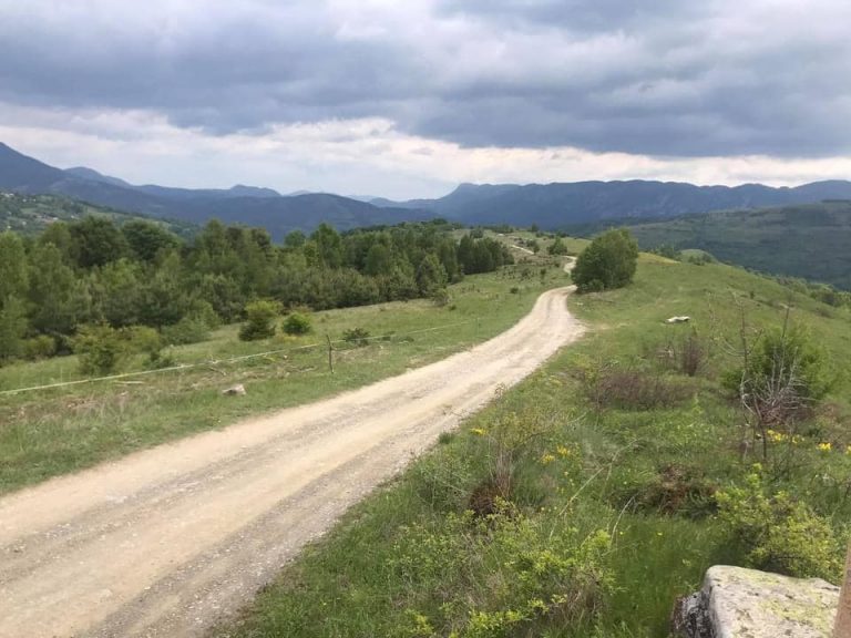 A fost semnat contractul pentru proiectarea lucrărilor la drumul de peste culmile Trascăului, de la Sălciua de Sus la Teiuș