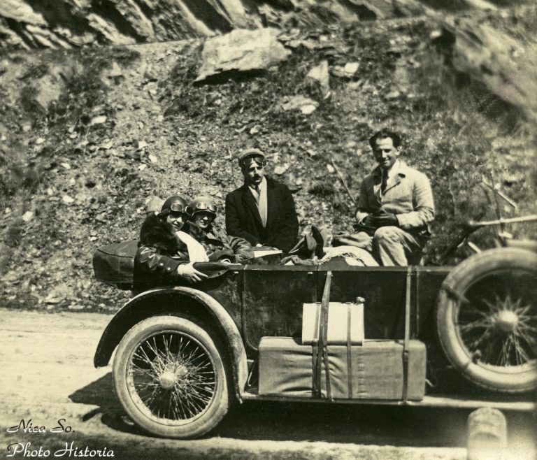 FOTO de pe Valea Ampoiului, înspre Abrud-Munţii Apuseni, aprilie 1925