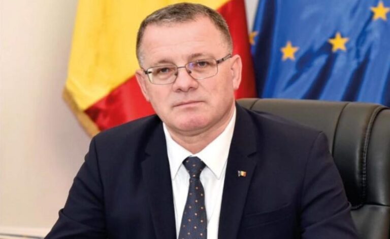 Adrian Oros acuză blocajul ANSVSA: „Blochează de peste un an un proiect legislativ esențial pentru protejarea sănătății publice și a sănătății animalelor”