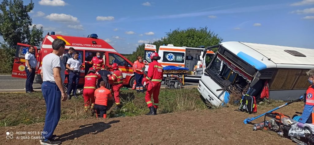 Accident cu victime multiple în Bihor, pentru gestionarea căruia a fost activat Planul Roșu de Intervenție