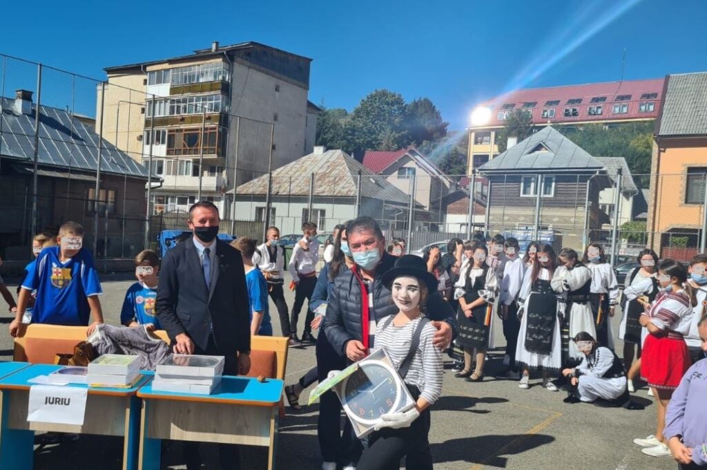 Cristian Dan Pasca a participat la Târgul Națiunilor organizat de Școala Gimnazială Câmpeni