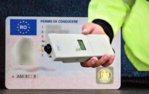 Șofer cu permisul suspendat, prins cu o alcoolemie uriașă în Hunedoara! A fost reținut. Alți doi bărbați, depistați la volan fără drept de conducere