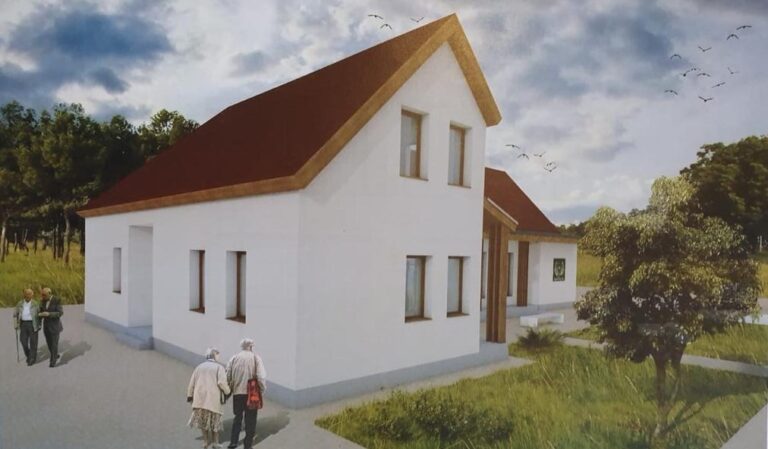 Teren de la Consiliul Județean pentru construirea unui centru de sănătate în  Săvădisla