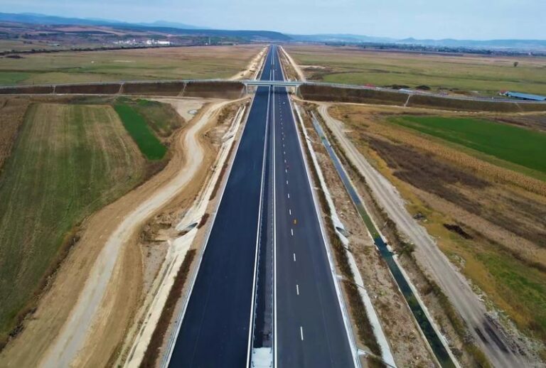 Restricții de circulație pe autostrăzile A10 Sebeș-Turda și A3