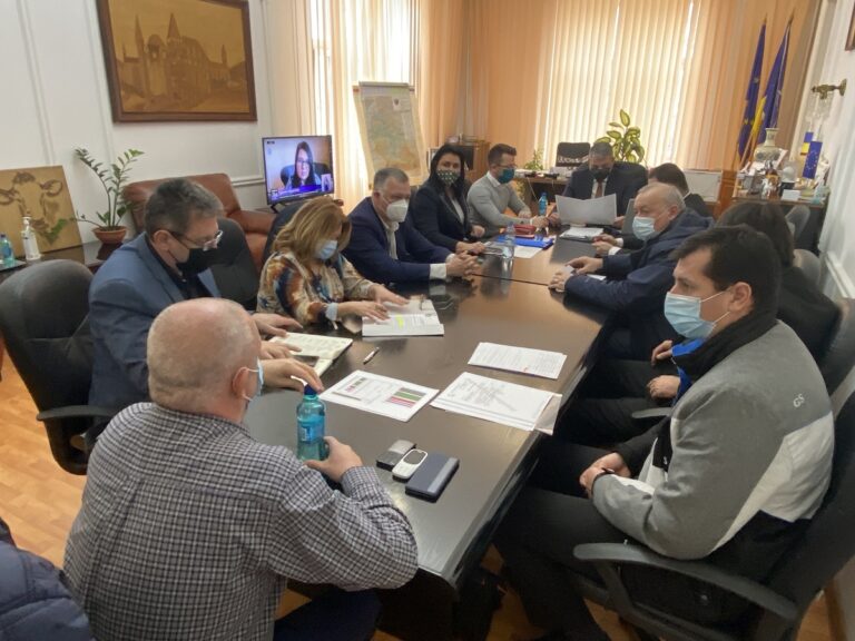 Soluționarea unor probleme de proprietate asupra terenurilor în Gurasada, în atenția prefectului Călin Marian