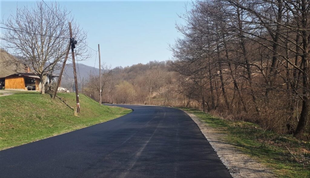 Se reia modernizarea drumului județean 107M Luna de Sus – Băișoara – Buru – DN75