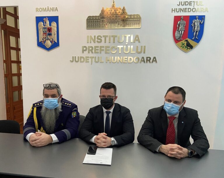 Prefectul de Hunedoara, despre serviciul eliberare de pașapoarte: „Este performant, format din profesioniști”