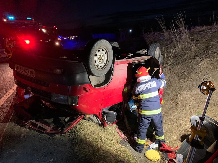 11 refugiați din Ucraina, dintre care cinci copii, au fost implicați într-un accident în Bihor!