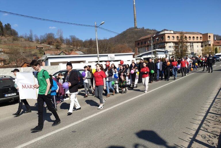 La Zlatna s-a desfășurat prima ediție a Marșului pentru viață