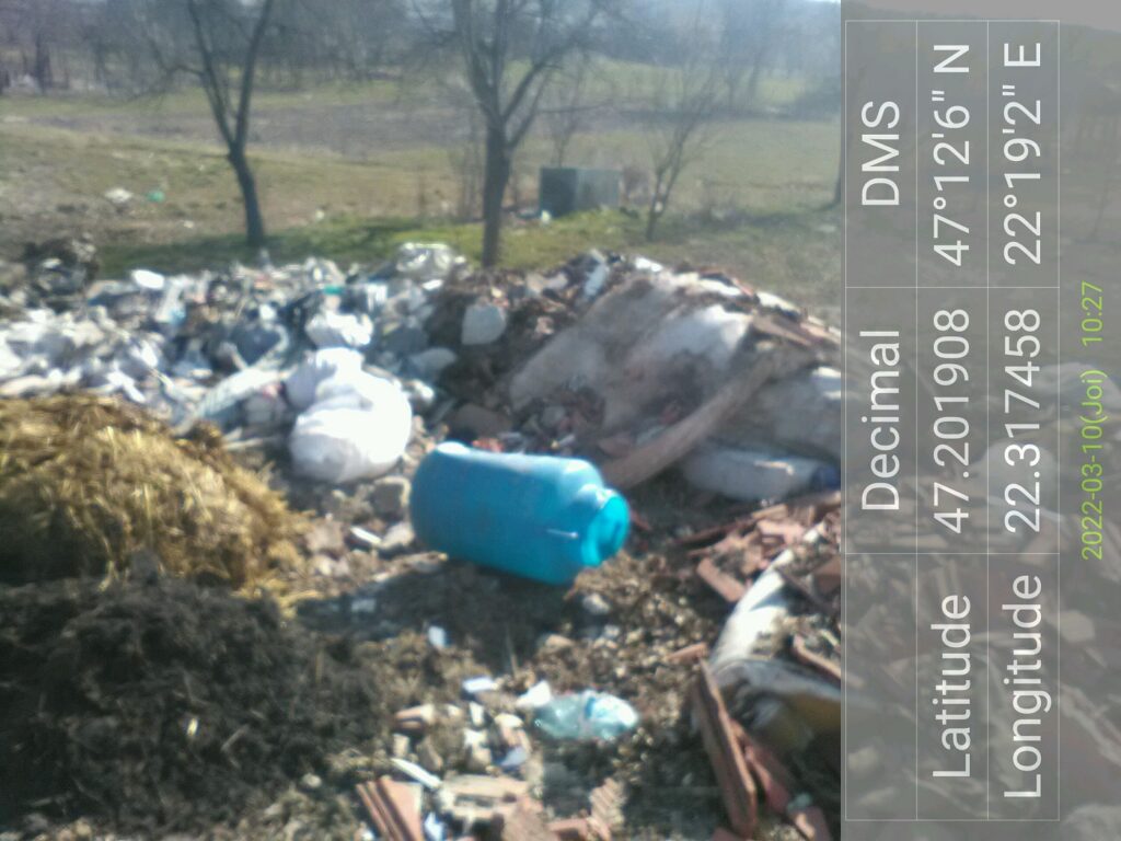 Amenzi de 280 mii lei în 2022 pentru incendieri de deșeuri în Bihor, inclusiv în Apuseni, zona montană a Bihorului