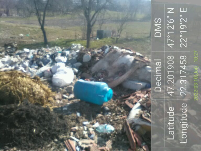 Amenzi de 280 mii lei în 2022 pentru incendieri de deșeuri în Bihor, inclusiv în Apuseni, zona montană a Bihorului