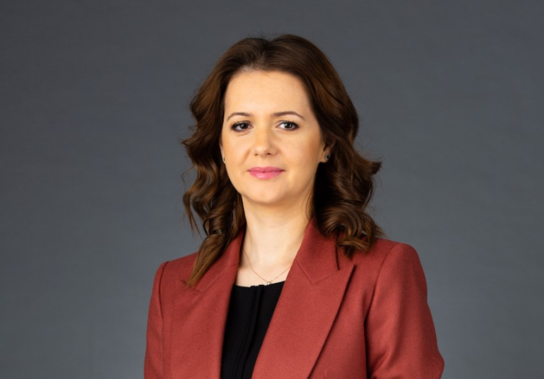 GreenTAGS, o nouă companie specializată în oferirea de soluții sustenabile pentru captarea de energie verde, se lansează în România