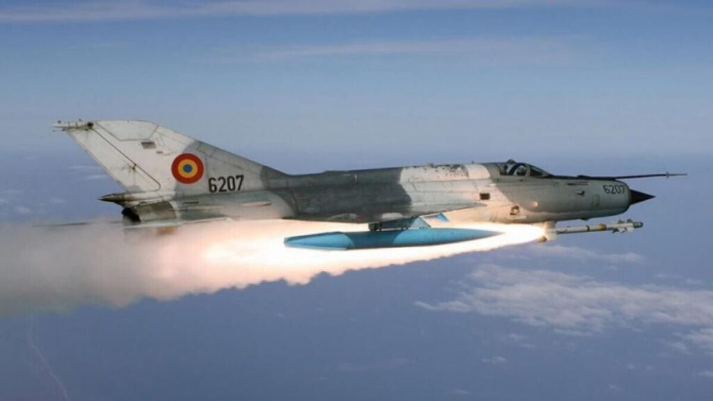 Un MiG 21 LanceR și un elicopter (ROMÂNEȘTI) au pierdut legătura radio și au dispărut de pe radar, deasupra Dobrogei