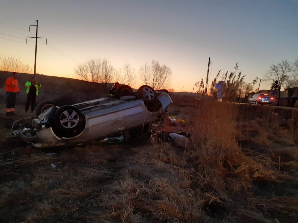Accident la intrare în Huedin, la Șaula!