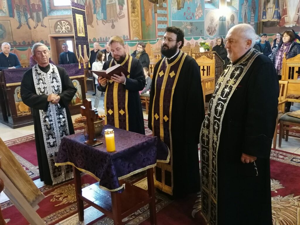 Părintele Natanael Zamfirache a primit Diploma și Medalia Omagială „Centenarul Protopopiatului Ortodox Huedin (1922-2022)”