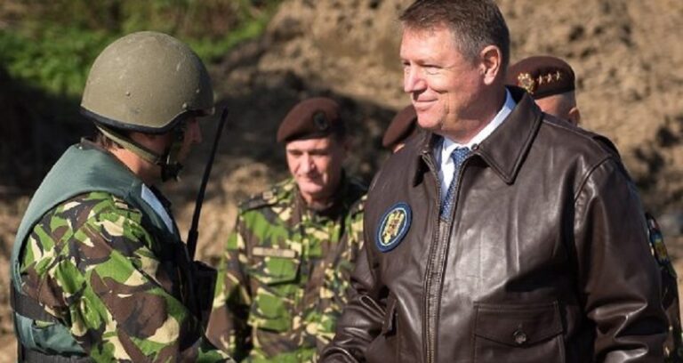 Ne înarmăm până în dinți! Iohannis: Cheltuielile pentru Apărare cresc de la 2% la 2,5% din PIB începând din 2023