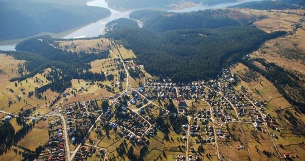 Beliș, Măguri Răcătău, Mărgău, Săcuieu și Valea Drăganului au devenit stațiuni turistice de interes local