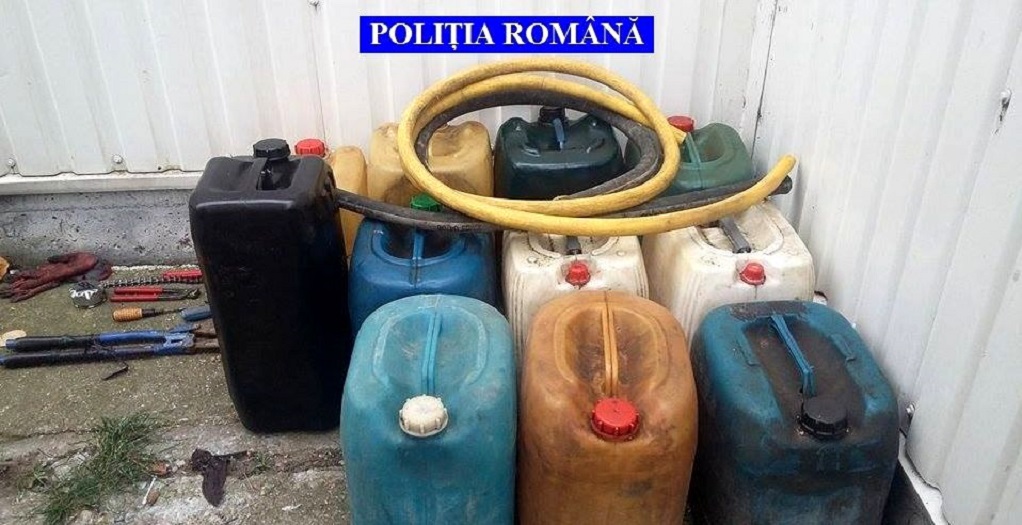 Un bărbat din Stremț a sustras 200 de litri de motorină, din rezervorul unui camion din Teiuș
