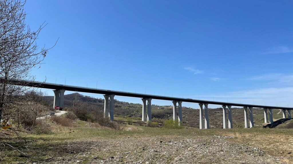 Restricții de circulație pe A1 sens Sebeș-Sibiu: Trafic deviat pe DN1!