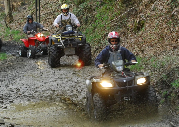 Se anunță controale la cei care fac off-road cu ATV-uile în Parcul Natural Apuseni: STOP haosului! Unde-i lege, nu-i tocmeală!