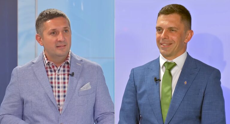 (VIDEO) Ministrul Sportului râde sarcastic când este rugat să intoneze imnul României