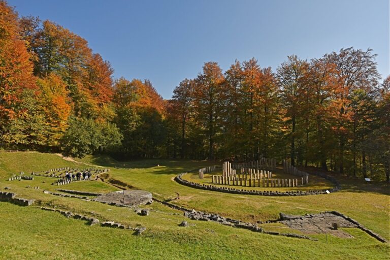 Expoziție arheologică la Deva: „Sarmizegetusa Regia – trecutul la timpul prezent”