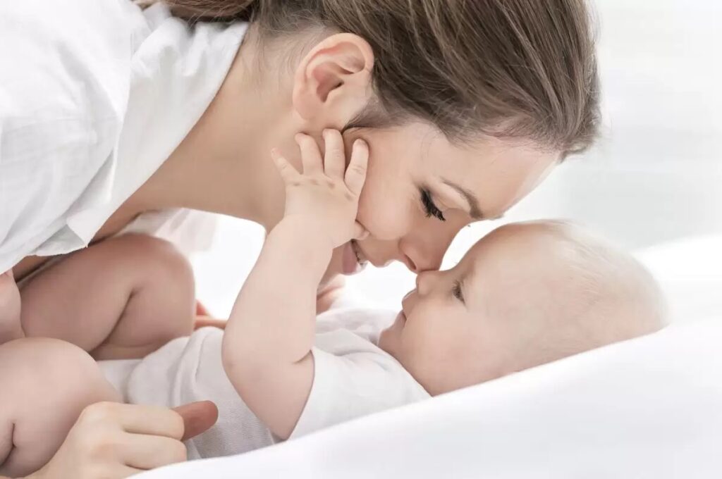 7 femei celebre din România care au devenit mame după 40 de ani