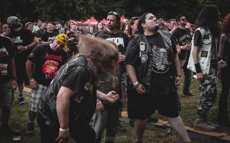 Ce nume grele de trupe de ROCK vor veni în Gilău, la Rock the Camp?